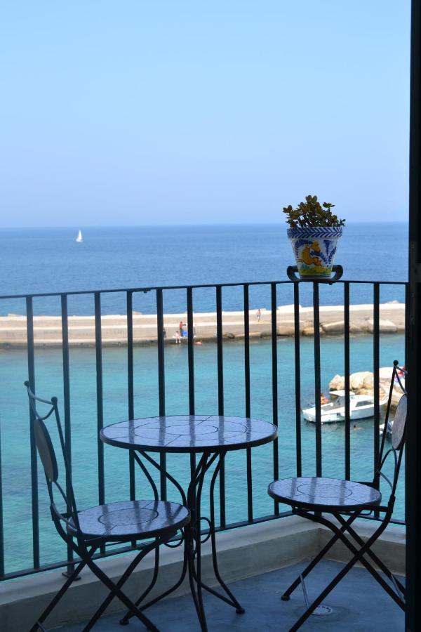 4 Balconi House-San Gregorio Palazzo Unico Vista Mare Villa Gallipoli Szoba fotó