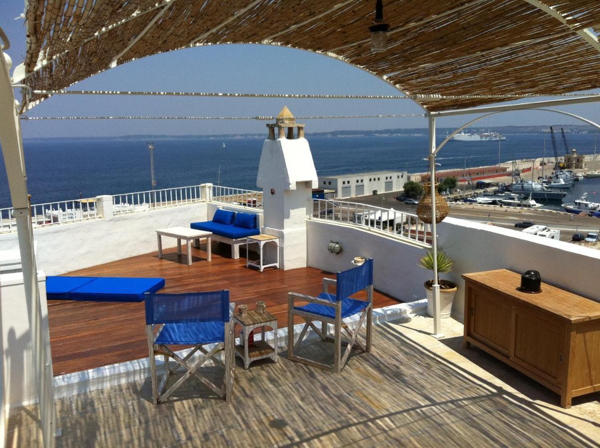 4 Balconi House-San Gregorio Palazzo Unico Vista Mare Villa Gallipoli Szoba fotó