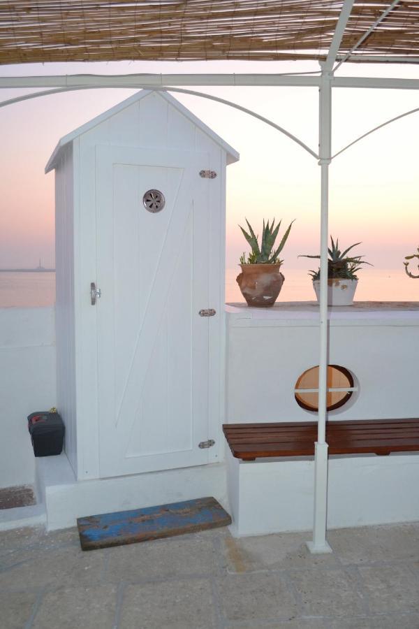 4 Balconi House-San Gregorio Palazzo Unico Vista Mare Villa Gallipoli Szoba fotó