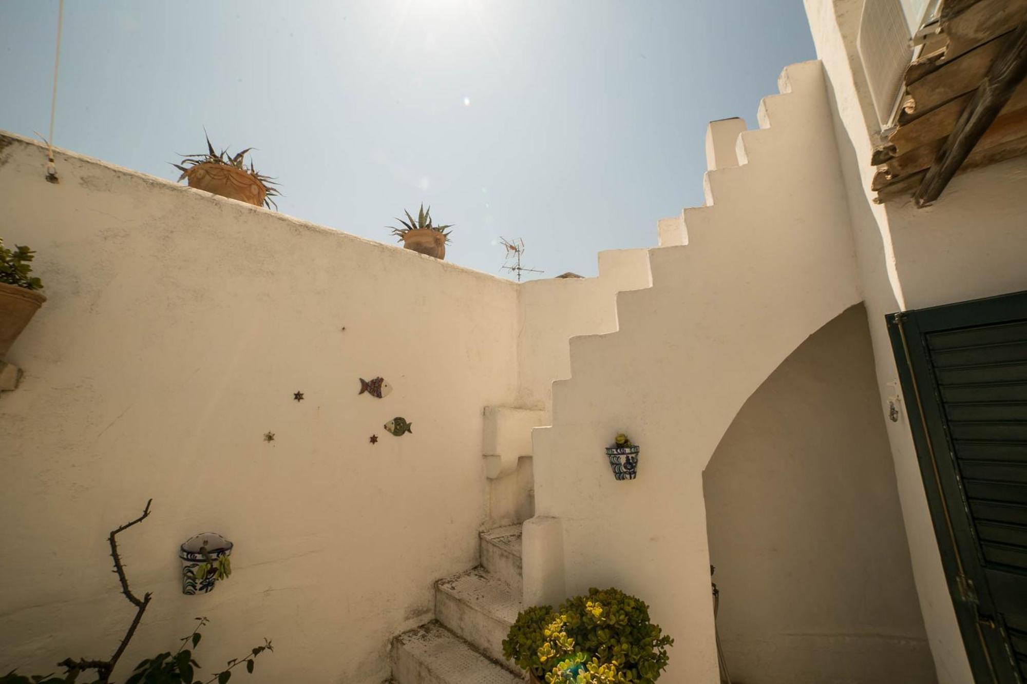 4 Balconi House-San Gregorio Palazzo Unico Vista Mare Villa Gallipoli Kültér fotó